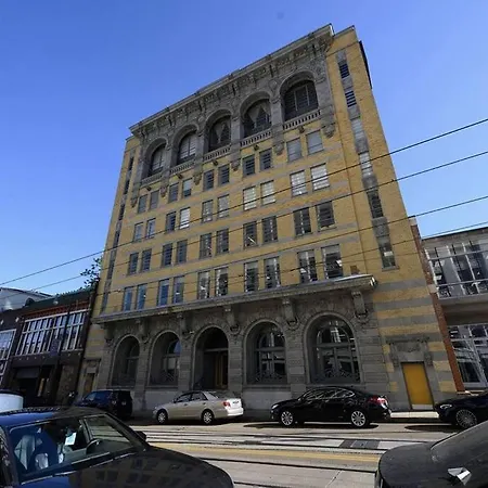 Downtown Memphis Luxury Condo Exterior photo